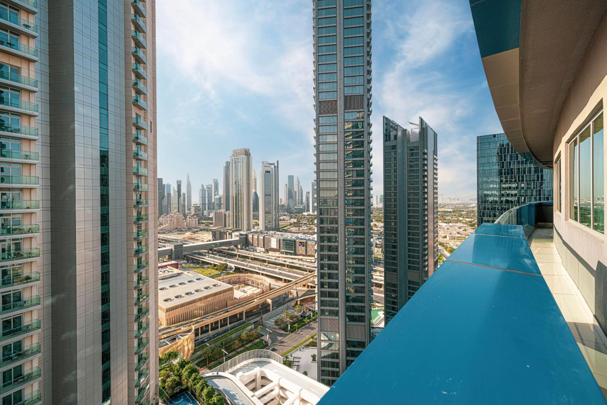 2 Minute Walk To Mall - 3 Bedroom Burj Khalifa View With Pool And Appartamento *