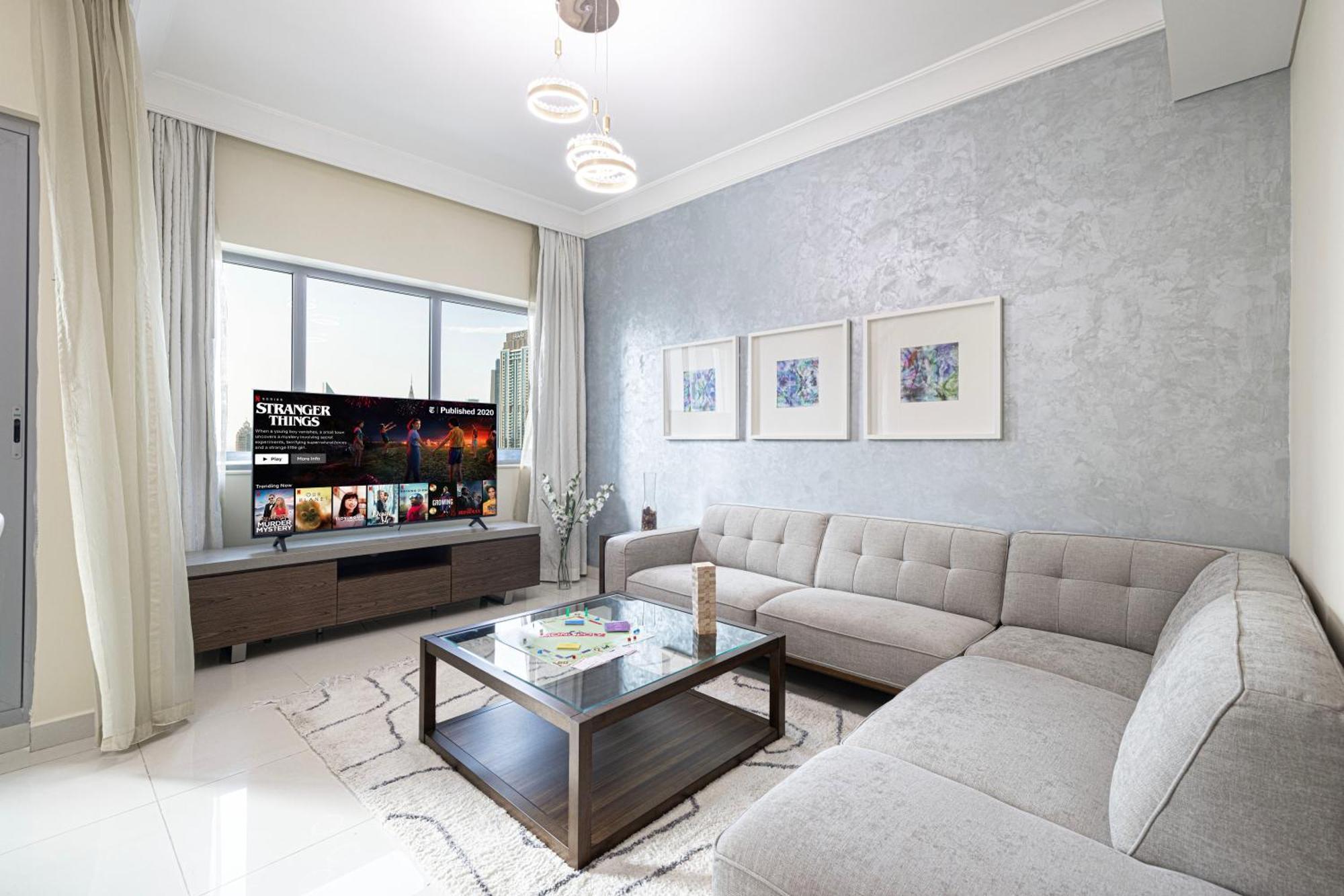 Appartamento 2 Minute Walk To Mall - 3 Bedroom Burj Khalifa View With Pool And Dubai